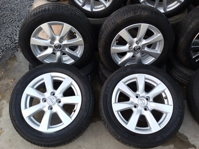 ขายล้อแม็กNISSAN ALMERA VL(รุ่นTOP) ยางปี13  4 ล้อ