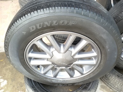 ขายล้อแม็กISUZU All New ขอบ16สีกัล ยาง215/65/16 ปี13 4 ล้อ