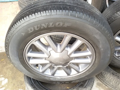 ขายล้อแม็กISUZU All New ขอบ16สีกัล ยาง215/65/16 ปี13 4 ล้อ