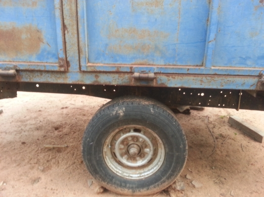 ต้องการขาย 18000 ลดแล้ว ใช้กับรถไถ บรรทุก 2-3 ตัน