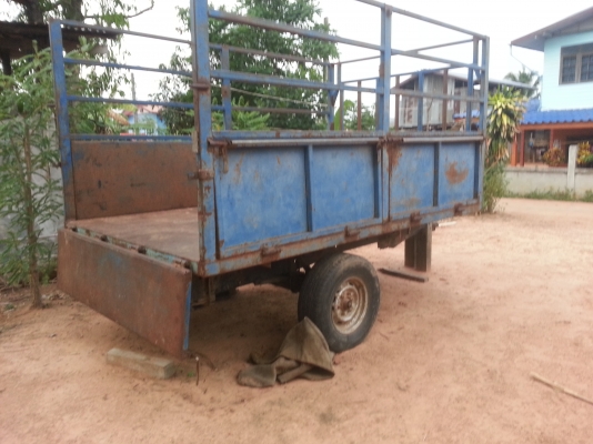 ต้องการขาย 18000 ลดแล้ว ใช้กับรถไถ บรรทุก 2-3 ตัน