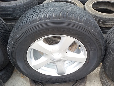 ขายล้อแม็กISUZU V Cross ขอบ17ยาง265/65/17 ปี12  4 ล้อ