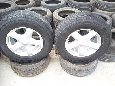 ขายล้อแม็กISUZU V Cross ขอบ17ยาง265/65/17 ปี12  4 ล้อ