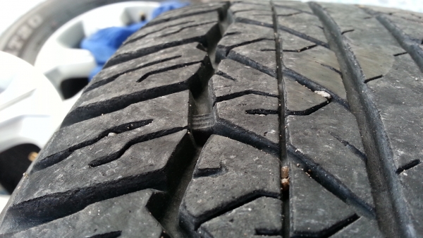 ขายยาง DUNLOP  AT20  255 70R16 ปี13