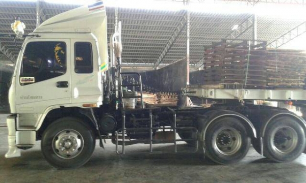 ขาย10ล้อหัวลาก (หัวอย่างเดียว)