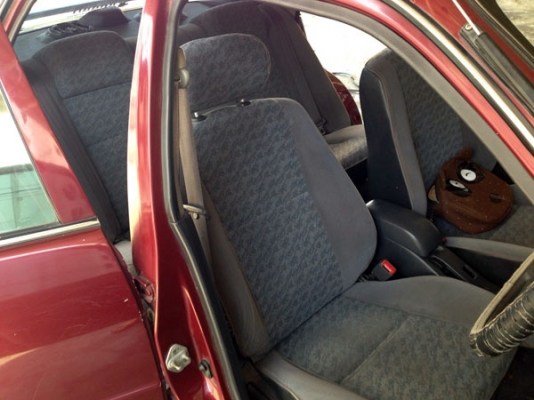 รถบ้านๆGXi เกียร์AUTOปี2000 AIRBAGติดLPGถูกๆ