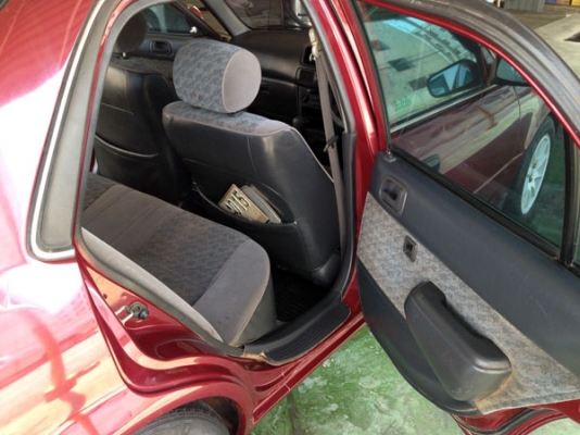 รถบ้านๆGXi เกียร์AUTOปี2000 AIRBAGติดLPGถูกๆ