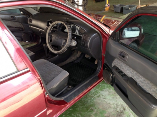 รถบ้านๆGXi เกียร์AUTOปี2000 AIRBAGติดLPGถูกๆ