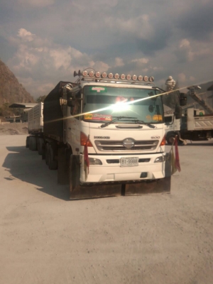 ขายรถพ่วงhino500 330hp ปี53