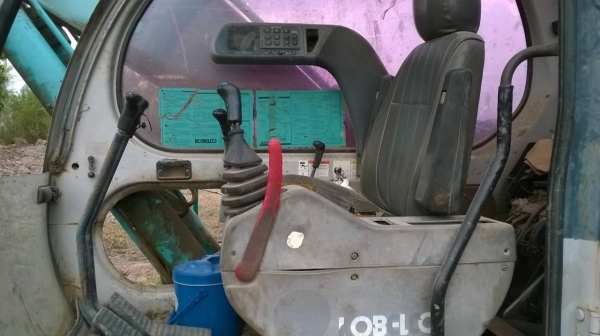 ขายแบคโฮ KOBE MARK V ไฟฟ้าเต็ม เครื่องแน่น ปั้มแรง เอวแน่นไม่หลวม รถใช้งานอยู่ทุกวัน เอกสารใบอินวอยซ์