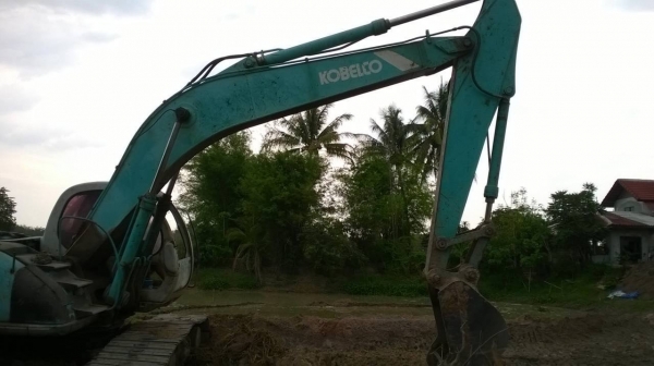 ขายแบคโฮ KOBE MARK V ไฟฟ้าเต็ม เครื่องแน่น ปั้มแรง เอวแน่นไม่หลวม รถใช้งานอยู่ทุกวัน เอกสารใบอินวอยซ์