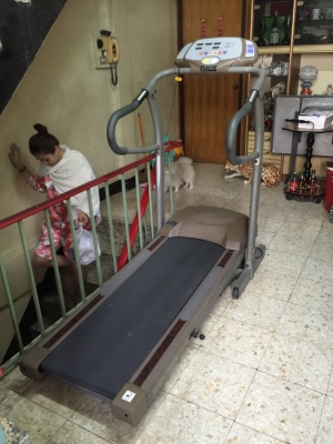 ลู่วิ่งไฟฟ้า Sportrack สภาพสวย ใช้งานได้ดีครบทุกฟังชั่น สายพานสภาพยังดี สภาพ 90 เปอร์เซ็น พร้อมใช้ สนใจโทรคุยกันครับ