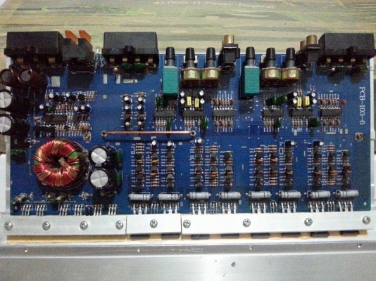 แอมป์ 4 แชลแนล monster