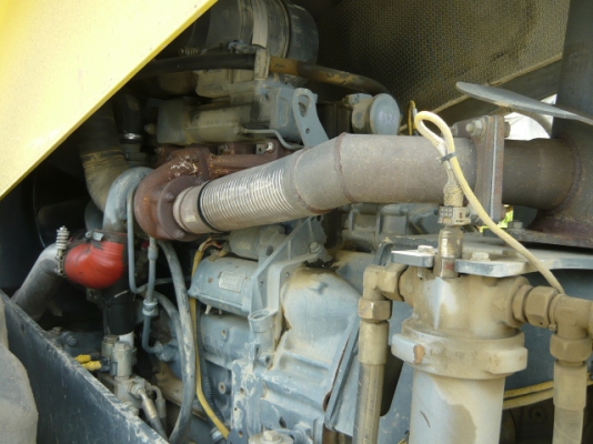 รถบด BOMAG BW211 D-4  4050ชม. 11 ตัน  หากรอของได้ 30-45 วัน ติดต่อมาได้เลยครับ