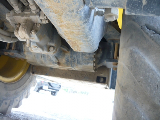 รถบด BOMAG BW211 D-4  4050ชม. 11 ตัน  หากรอของได้ 30-45 วัน ติดต่อมาได้เลยครับ