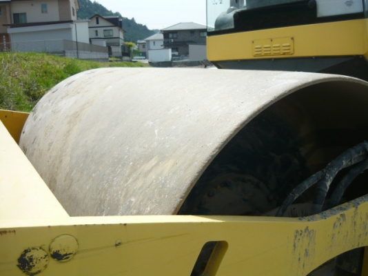 รถบด BOMAG BW211 D-4  4050ชม. 11 ตัน  หากรอของได้ 30-45 วัน ติดต่อมาได้เลยครับ