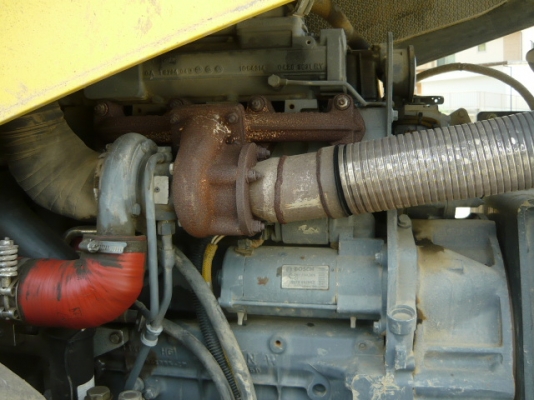 รถบด BOMAG BW211 D-4  4050ชม. 11 ตัน  หากรอของได้ 30-45 วัน ติดต่อมาได้เลยครับ