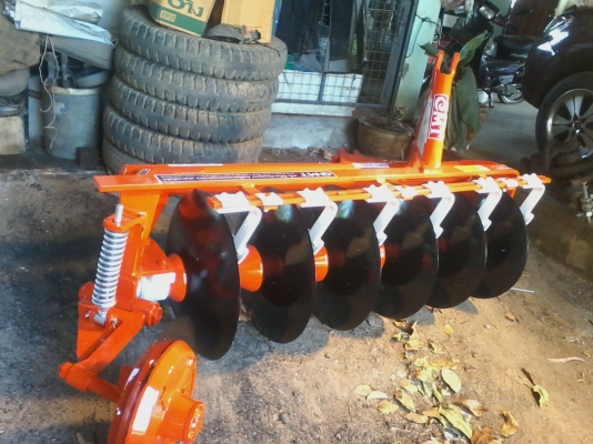 ขายผานพรวน emt-6x24 ตัวใหม่ ใบเต็ม บัว11นิ้ว ใช้กับรถ45-49-50-55-60-65แรงขึ้นไป