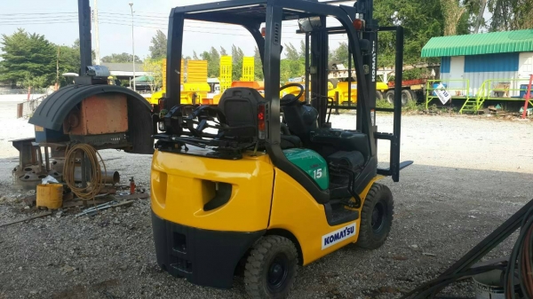 โฟล์คลิฟท์ รุ่น 18 ยี่ห้อ KOMATSU 1.5 ตัน 2 ระบบ เบนซิน + แก๊ส โฟล์คลิฟท์ รุ่น 18 ยี่ห้อ KOMATSU 1.5 ตัน 2 ระบบ เบนซิน + แก๊ส