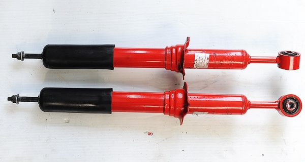 โช้คหน้า Super Red ใส่ Fortuner Vigo