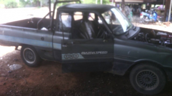 >>>มาสด้า แฟมิลี่  พร้อมทะเบียน<<<