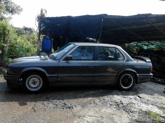 ขายBMW 318i  ราคา29,000