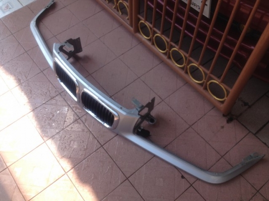 กระจังหน้า BMW E36 เเท้ของเก่าญี่ปุ่นสภาพสวย