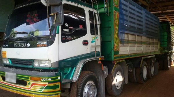 ขายรถพ่วง 20 ล้อ แม่-ลูก กระบะเหล็กคอกเกษตรดั้ม ISUZU 270 ปี.47 รถสวย ราคา.1900000 ต่อรอง
