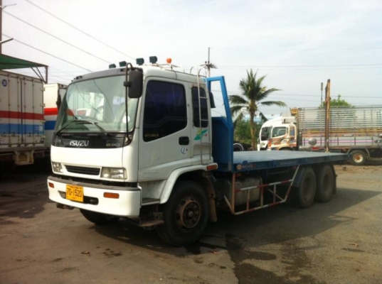 ISUZU 10ล้อ พื้นเรียบ ปี48 230แรงม้า