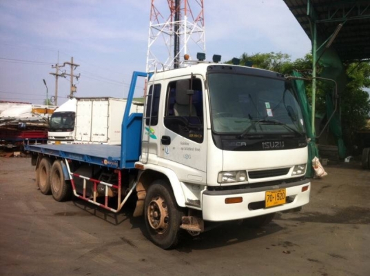 ISUZU 10ล้อ พื้นเรียบ ปี48 230แรงม้า