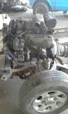 ขายเครื่อง ford 2500 พร้อมชัตซี ขายเครื่อง ford 2500 พร้อมชัตซี