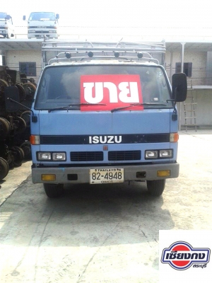 NPR เครื่อง 4be 115 แรง 240,000 รถจอดอยู่เซียงกงสระบุรีครับ