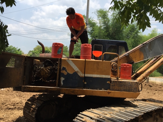 รถแบคโค