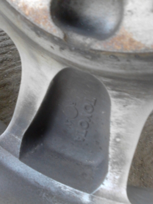 แม็ก ขอบ 17 ขนาด 6 รู มี 1 ใบ tel.081-427-3941 แม็ก ขอบ 17 ขนาด 6 รู มี 1 ใบ tel.081-427-3941