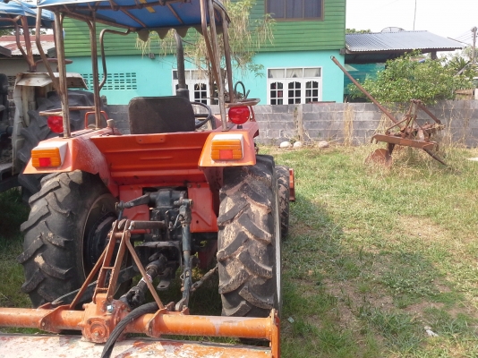 รถไถนาคูโบต้า 4wd ขับเคลื่อนสี่ล้อรถบ้านเดิมๆ ลดเหลือ 85,000  บาท