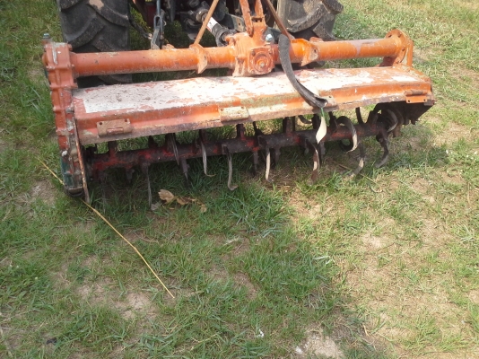 รถไถนาคูโบต้า 4wd ขับเคลื่อนสี่ล้อรถบ้านเดิมๆ ลดเหลือ 85,000  บาท