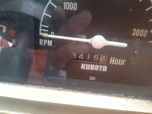 รถไถนาคูโบต้า 4wd ขับเคลื่อนสี่ล้อรถบ้านเดิมๆ ลดเหลือ 85,000  บาท