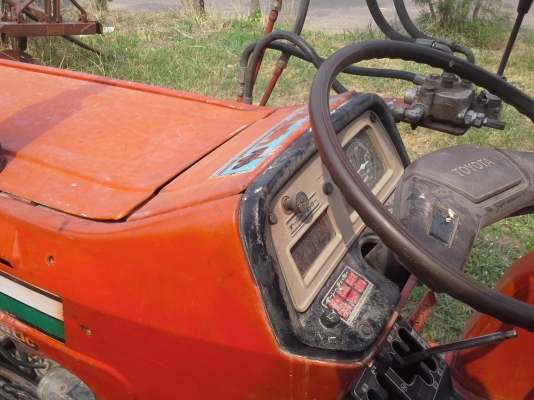 รถไถนาคูโบต้า 4wd ขับเคลื่อนสี่ล้อรถบ้านเดิมๆ ลดเหลือ 85,000  บาท