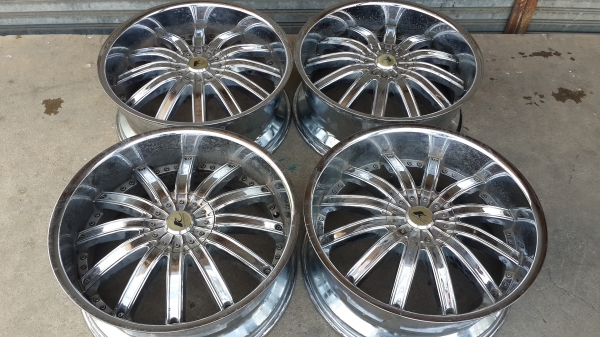 ขอบ 20 6รู โครเมี่ยม แม็กเปล่าไม่มียาง