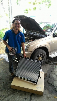 จำหน่าย หม้อนํ้าทุกรุ่น มีทั้งเก่ง,กะบะ ทุกรุ่น สนใจติดต่อ 0816712921