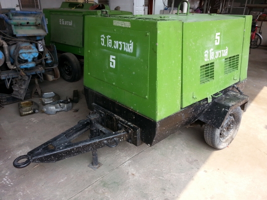 บริการ และให้เช่ารถหกล้อ สิบล้อติดเครน , รถบดเดินตาม , เครื่องอัดลม ราคาถูก