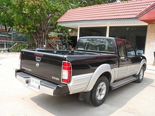 NISSAN BIG M KING CAB 3.0 ZDi MFIRE MT ปี 2005 จัดไฟแนนซ์ได้ ไม่ต้องคนค้ำ T.086-527-9533