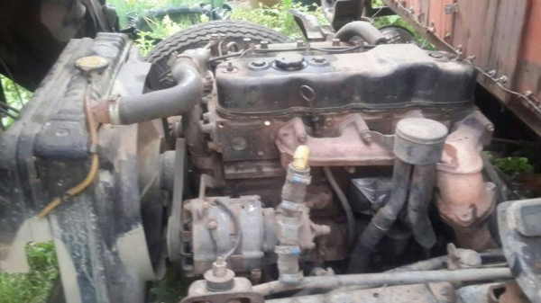 ขายรถ6ล้อ ISUZU NPR110แรง เครื่องดี แคชซีสวย ยางดี สภาพพร้อมใช้งาน เอกสารพร้อมโอน สนใจโทร 090-8588220คุณนะ 093-3258446คุณบิว ID:narong498 หรือ www.truck.in.th/498 หรือเพจFacebook ณรงค์ ซื้อขายรถมือสอง (เว็บไซต์ส่วนตัว)