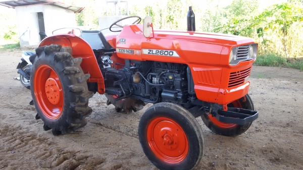 ขายรถคูโบต้า26แรงพร้อมไช้งานรถเดิมมีโรตาลี่ตราช้าง1อ้นไมค์ รถอยู่วังบัว คลองขลุง กำแพงเพชร ราคา58000สนใจสอบุถามได้ที่081 3655997 อ๋าพร  พาเจริญ  ราคาต่อรองได้อีกนะครับ