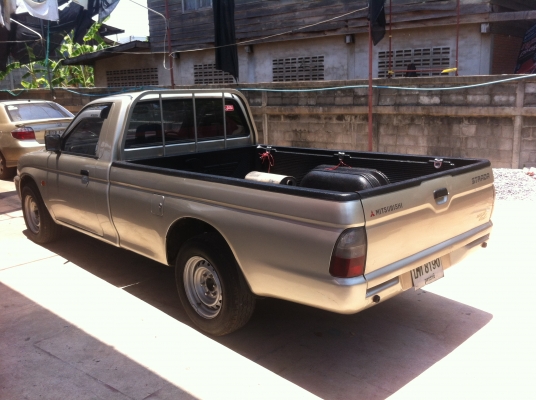 ขายด่วน ร้อนเงิน Mitsubishi Strada 2500 trubo สองประตู ราคา 105000 ขายด่วน ร้อนเงิน Mitsubishi Strada 2500 trubo สองประตู ราคา 105000