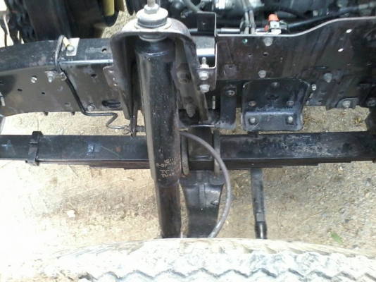 ขายISUZU NPR130ไฟทับทิม ปี47 กระบะยาว5เมตร