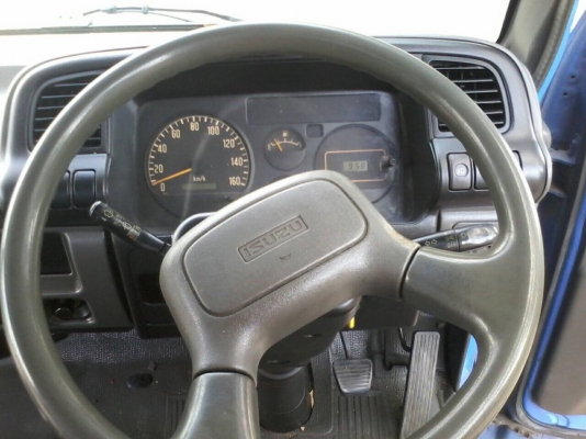 ขายISUZU NPR130ไฟทับทิม ปี47 กระบะยาว5เมตร