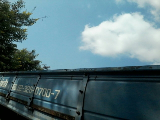 ขายISUZU NPR130ไฟทับทิม ปี47 กระบะยาว5เมตร