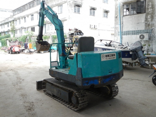 ขายรถแบ็คโฮ PC10-6 พร้อมใช้งาน ขายรถแบ็คโฮ PC10-6 พร้อมใช้งาน