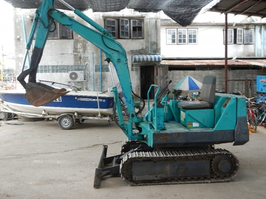 ขายรถแบ็คโฮ PC10-6 พร้อมใช้งาน ขายรถแบ็คโฮ PC10-6 พร้อมใช้งาน